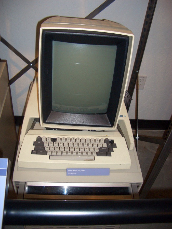 A Xerox Alto workstation: an upright display, keyboard, and mouse, the machine on which Smalltalk and the graphical interface took shape.